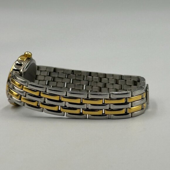 3/$30 Vintage Contempo Watch Women Silver Gold Round 23MM Case Works 6.5" - Picture 8 of 14